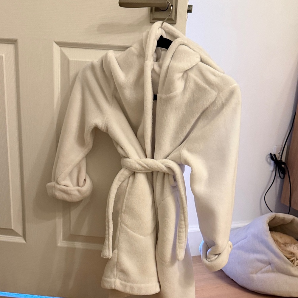Gap Kids Cozy White Hooded Robe